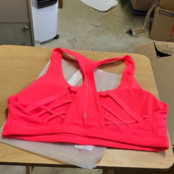 Spring Seaon Women's Fluorescent Pink Strappy Sports Bra L NWT - Picture 2 of 7